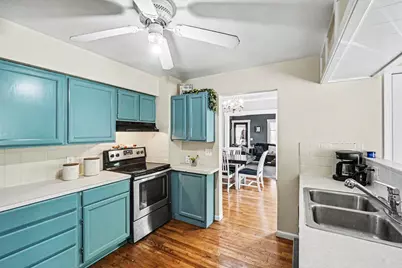215 N Division Avenue, Fremont, MI 49412 - Photo 11