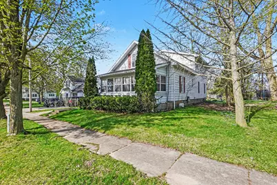 215 N Division Avenue, Fremont, MI 49412 - Photo 1