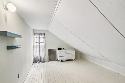 215 N Division Avenue, Fremont, MI 49412 - Photo 21