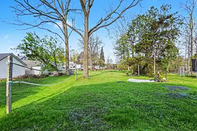 215 N Division Avenue, Fremont, MI 49412 - Photo 25
