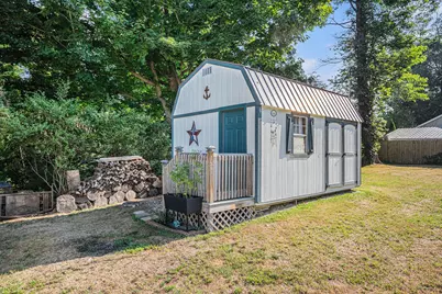 8663 Little Paw Paw Avenue, Watervliet, MI 49098 - Photo 13