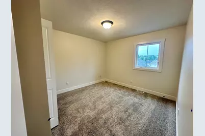 2190 Emerald Shore Circle, Grand Rapids, MI 49525 - Photo 7