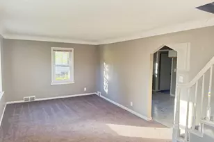 22851 Colgate St, Farmington, MI 48336 - Photo 7