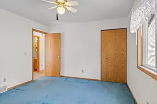 18851 Lakewood Cir, Lake Ann, MI 49650 - Photo 17