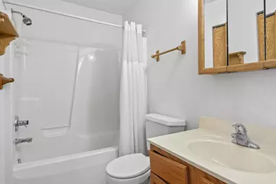 18851 Lakewood Circle, Lake Ann, MI 49650 - Photo 13