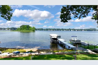 2380 Galaxy Way, Lake Orion, MI 48360 - Photo 5