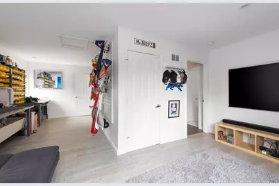 2380 Galaxy Way, Lake Orion, MI 48360 - Photo 45