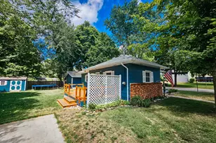 58 Salem St, Hillsdale, MI 49242 - Photo 5