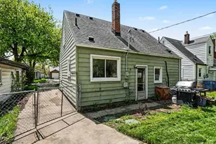 25850 Hanover St, Dearborn Heights, MI 48125 - Photo 15