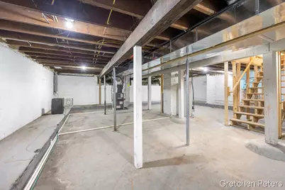 5352 Plainfield Avenue NE, Grand Rapids, MI 49525 - Photo 23