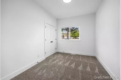 5352 Plainfield Avenue NE, Grand Rapids, MI 49525 - Photo 13