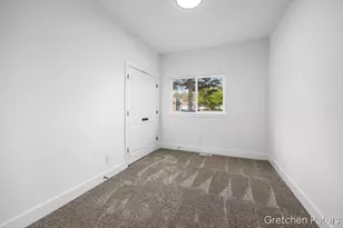 5352 Plainfield Ave NE, Grand Rapids, MI 49525 - Photo 13