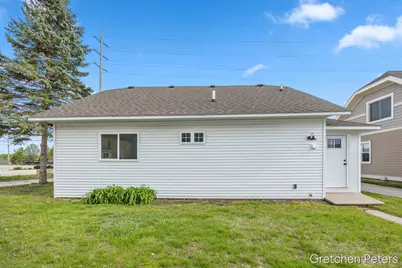 5352 Plainfield Avenue NE, Grand Rapids, MI 49525 - Photo 27