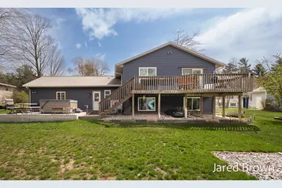19159 Pine Grove Court, Spring Lake, MI 49456 - Photo 3