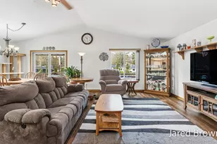 19159 Pine Grove Ct, Spring Lake, MI 49456 - Photo 11