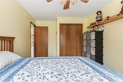 19159 Pine Grove Court, Spring Lake, MI 49456 - Photo 17