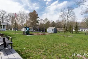 19159 Pine Grove Ct, Spring Lake, MI 49456 - Photo 39