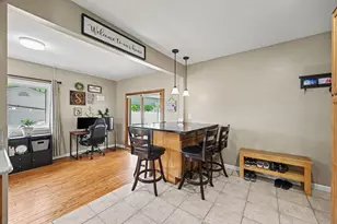 6506 Chirrewa St, Westland, MI 48185 - Photo 5