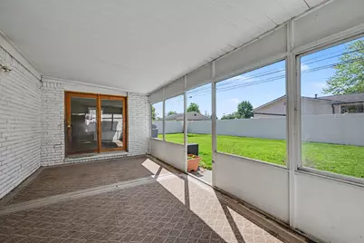 6506 Chirrewa Street, Westland, MI 48185 - Photo 9
