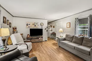 6446 Queens Way, Kalamazoo, MI 49009 - Photo 5