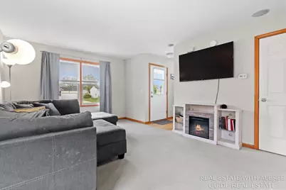 3272 Renwick Court, Zeeland, MI 49464 - Photo 5