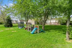 3272 Renwick Ct, Zeeland, MI 49464 - Photo 39