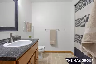 2072 Meadow Valley Ct NW, Grand Rapids, MI 49504 - Photo 43