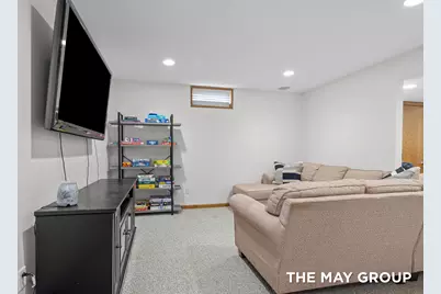 2072 Meadow Valley Court NW, Grand Rapids, MI 49504 - Photo 37