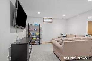 2072 Meadow Valley Ct NW, Grand Rapids, MI 49504 - Photo 37