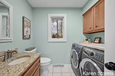 7033 Youngstown Avenue, Hudsonville, MI 49426 - Photo 13