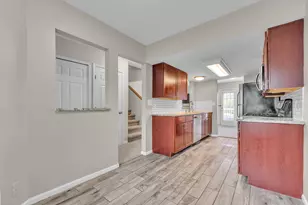 251 Fieldcrest St, Ann Arbor, MI 48103 - Photo 13