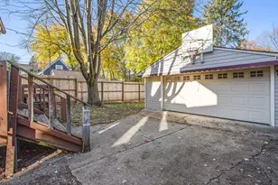 1408 W Washington St, Ann Arbor, MI 48103 - Photo 25