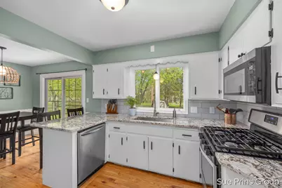 2595 Rosewood Street, Jenison, MI 49428 - Photo 13