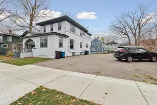 809-807 W Cedar St, Kalamazoo, MI 49007 - Photo 1