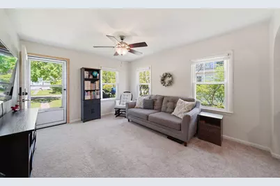 304 Chippewa Street, Tecumseh, MI 49286 - Photo 9