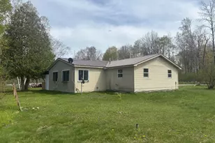 191 Haddix Blvd, Barryton, MI 49305 - Photo 17