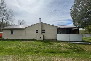 191 Haddix Blvd, Barryton, MI 49305 - Photo 15