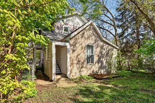 1313 Davis Ave NW, Grand Rapids, MI 49504 - Photo 23