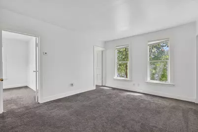 1313 Davis Avenue NW, Grand Rapids, MI 49504 - Photo 9