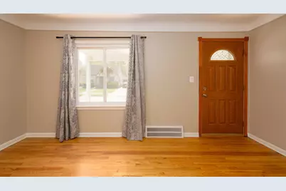 25430 Colgate Street, Dearborn Heights, MI 48125 - Photo 9