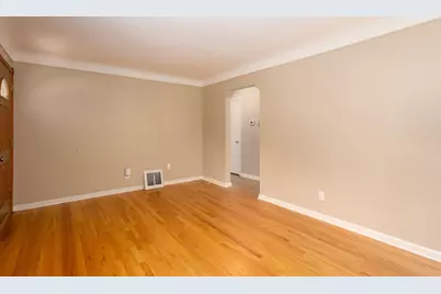 25430 Colgate Street, Dearborn Heights, MI 48125 - Photo 11