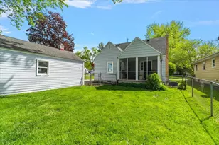 1331 Hillcrest Ave NW, Grand Rapids, MI 49504 - Photo 35