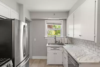 1331 Hillcrest Avenue NW, Grand Rapids, MI 49504 - Photo 13