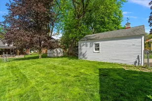 1331 Hillcrest Ave NW, Grand Rapids, MI 49504 - Photo 37