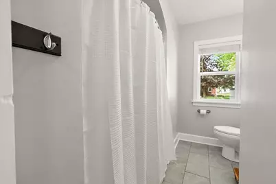 1331 Hillcrest Avenue NW, Grand Rapids, MI 49504 - Photo 17
