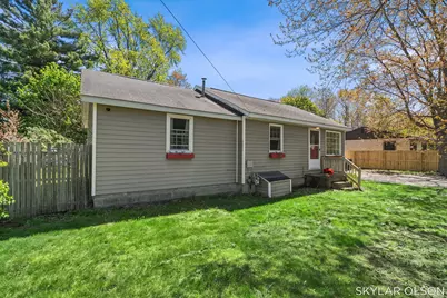 1244 Oaklea Street, Muskegon, MI 49442 - Photo 3