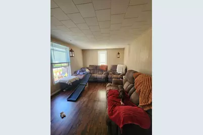 421 E Grand Street, Hastings, MI 49058 - Photo 11
