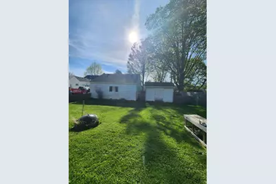 421 E Grand Street, Hastings, MI 49058 - Photo 25