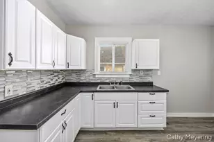 739 Griggs St SE, Grand Rapids, MI 49507 - Photo 9
