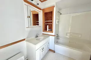 339 2nd St, Manistee, MI 49660 - Photo 33